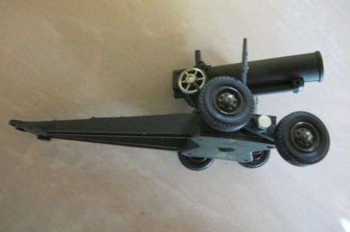 SOLIDO - NUMBER 206 -  CANON OBUSIER  BOXED NEVER PLAYED