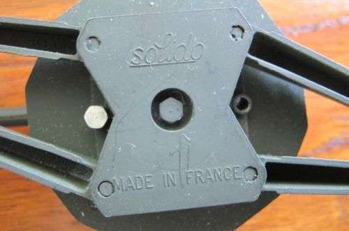 SOLIDO - NUMBER 204 -  CANON DE FORTERESSE ET ANTIAERIEN DE 105 MM  BOXED NEVER PLAYED