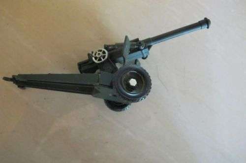 SOLIDO - NUMBER 205 -  CANON DE 105 MM  BOXED NEVER PLAYED