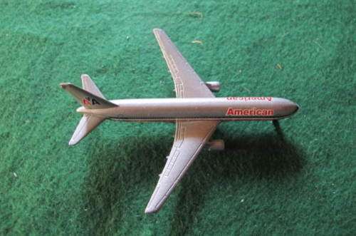 MODELS - AMERICAN AIRLINES - SCHABAK - BOEING 747-SP / BOEING 767-300 / BOEING 777 MODELS BOXED