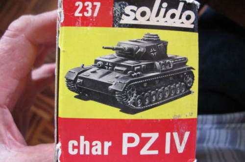 SOLIDO - NUMBER 237 - CHAR PZ IV TANK BOXED NEVER PLAYED