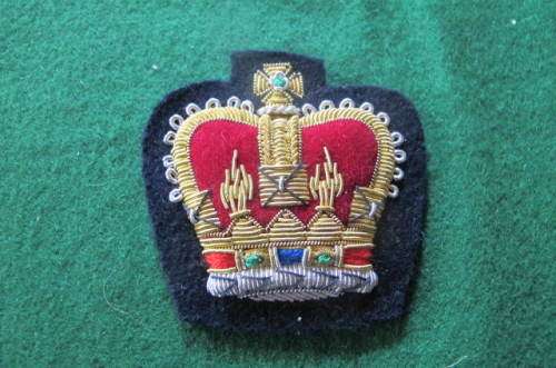 RHODESIA -PRE U.D.I.-  RHODESIAN AFRICAN RIFLES CLOTH PLATOON WARRANT OFFICER BADGE