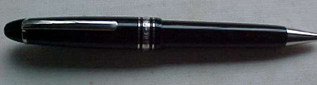 MONT BLANC MEISTERSTUCK BALL POINT PEN IN BLACK GUARANTEED GENUINE UNWANTED GIFT