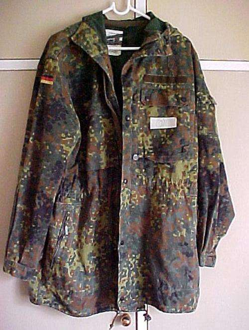 NATO COUNTRIES CAMOFLAGUE JACKET GERMANY SIZE LARGE WITH HOOD # 7
