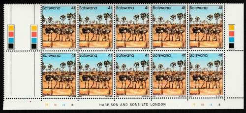 Botswana 1982 Birds Definitive 4T Cylinder blocks 1A/1B of 10 with Imprint Unmounted Mint SG 518
