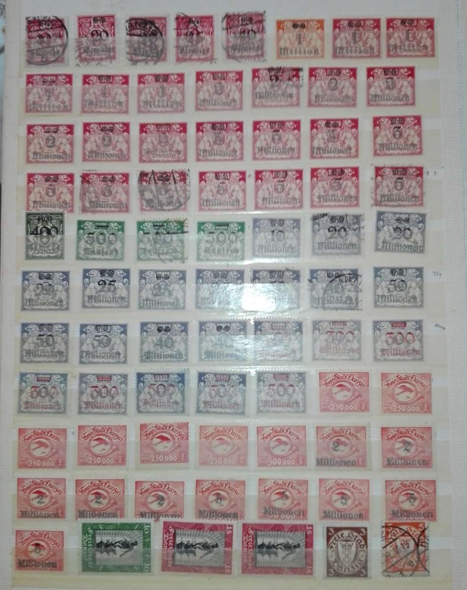 Danzig Collection in Stockbook over 580 Stamps Huge Catalogue Value