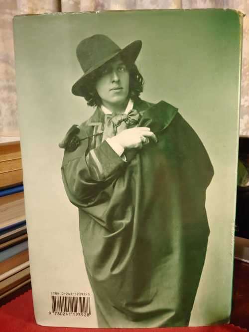 Oscar Wilde by Richard Ellmann