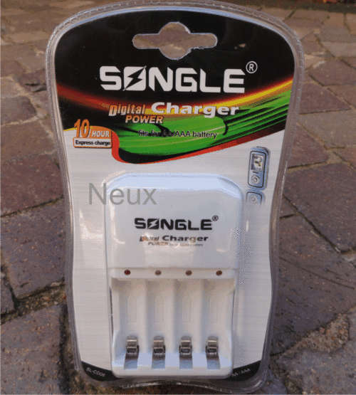 Songle AA & AAA Battery charger Ni-MH / Ni-Cd