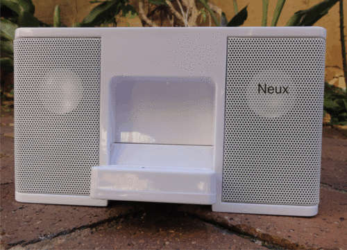 Portable Docking  System for your iPod. Perfect speaker system.