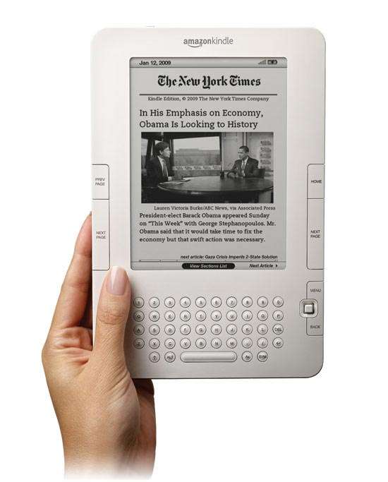 AMAZON KINDLE- Free 3G + Works Globally, 6" Display - Paper-Like Display
