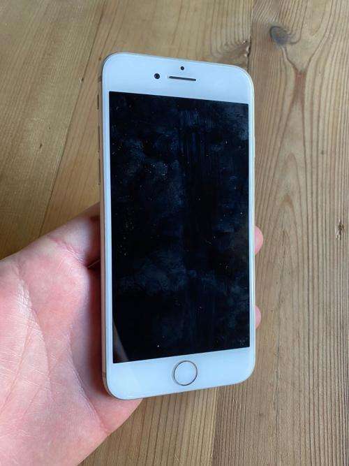 iPhone 8 256gb GREAT CONDITION