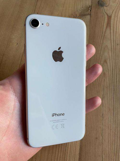 iPhone 8 256gb GREAT CONDITION