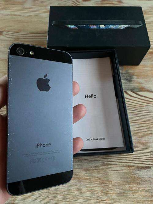 iPhone 5 with original box