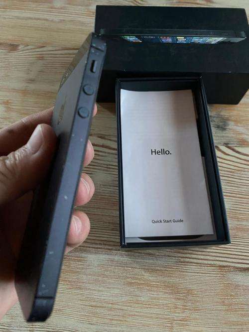 iPhone 5 with original box