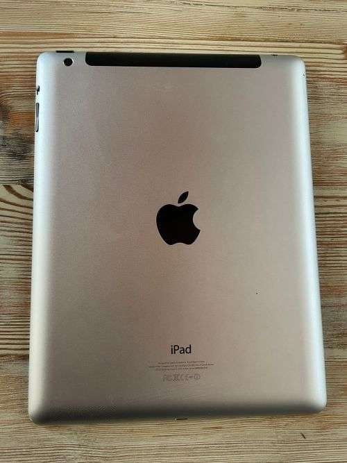 iPad`s For Sale 9/10 needs Passcode Unlock