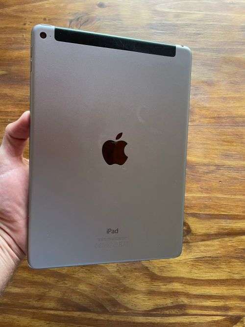 iPad Air 2 WIFI and 4G *** Please READ