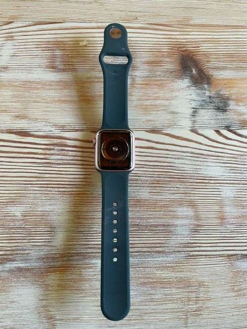 Apple Watch Series 4 GPS