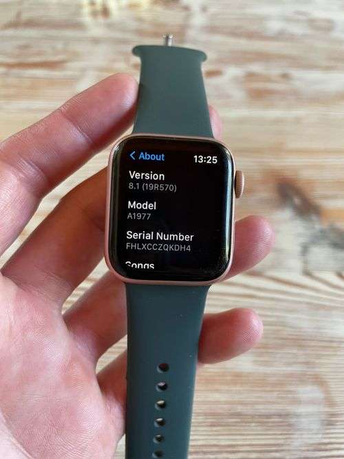 Apple Watch Series 4 GPS