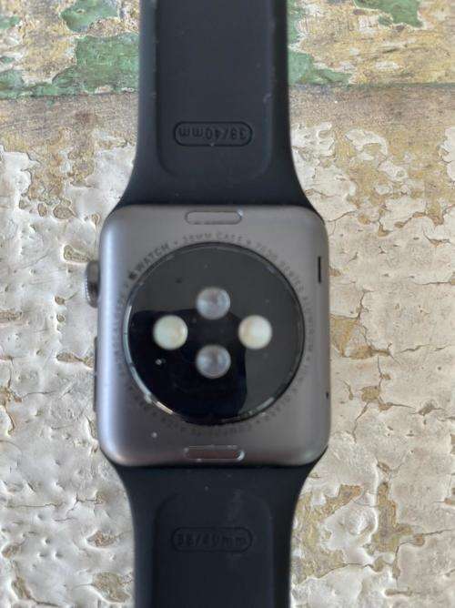 Apple Watch Great Condition but reboots