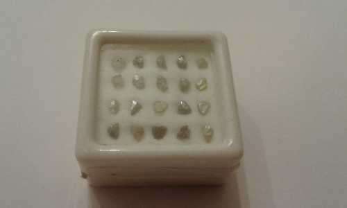 Diamond Chips 20 stones 1.5ct total