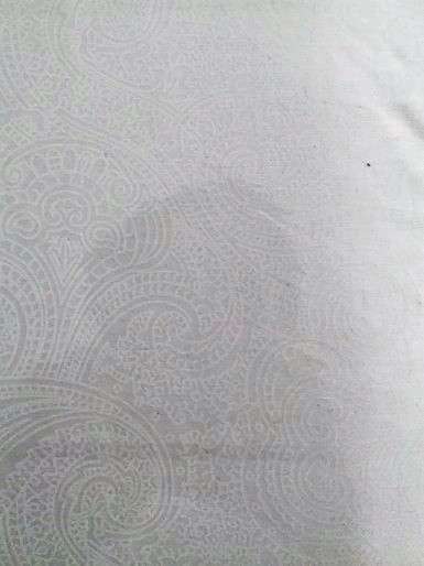 **FREE DELIVERY: Imported 220 Thread Count Duvet Set (Queen -4 Piece) SALE**