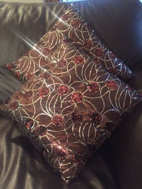 **FREE DELIVERY: Cushion Covers (SALE)**