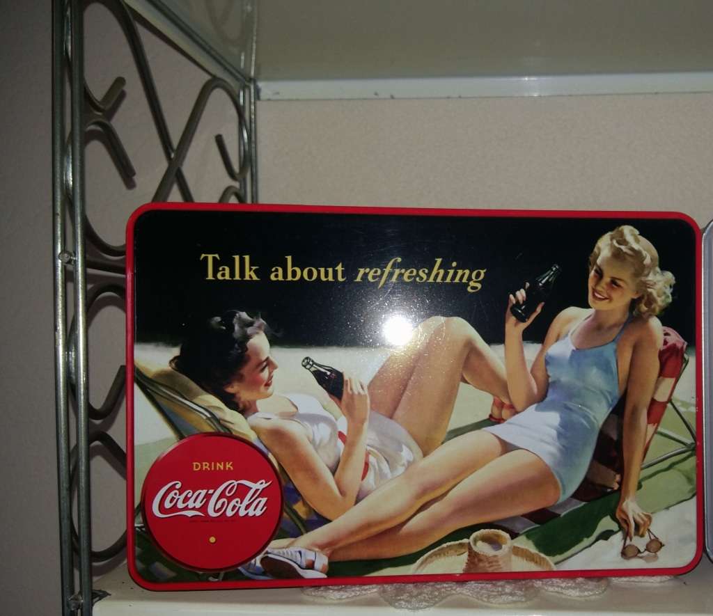 Large Coca-Cola drink tin