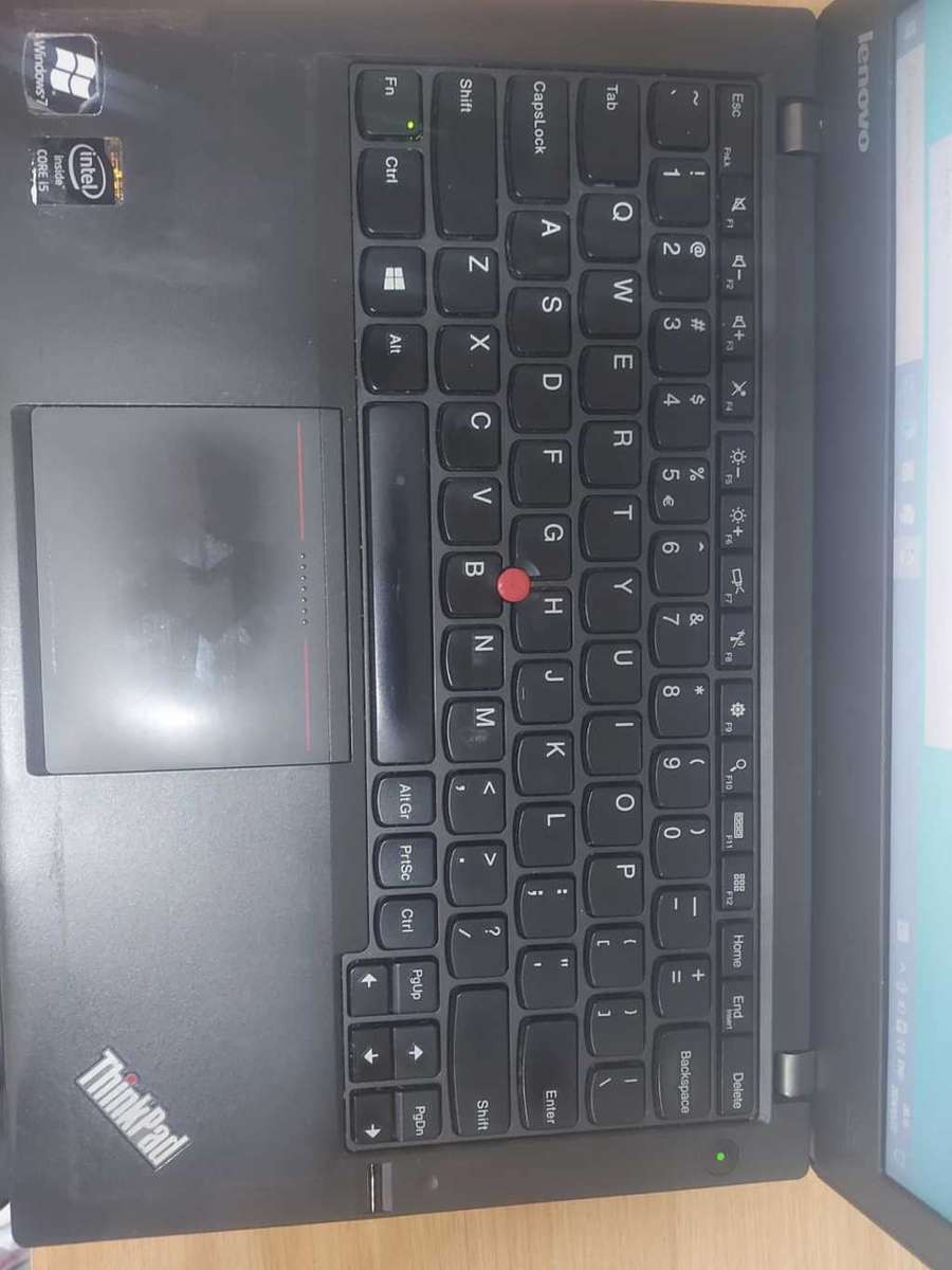 LENOVO X240 Thinkpad  Intel Core i5-4300U 1.90Ghz LAPTOP