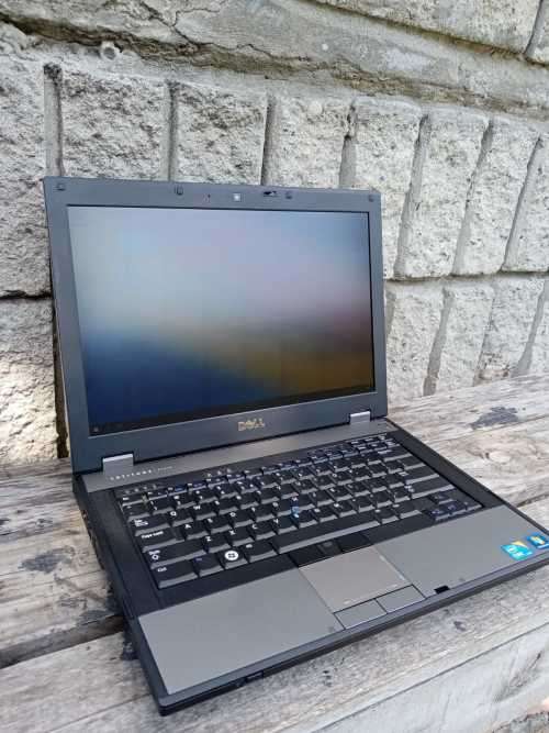 **BARGAIN** Like New - Dell Latitude i3 Laptop