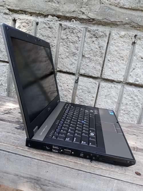 **BARGAIN** Like New - Dell Latitude i3 Laptop