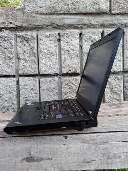 **LATE ENTRY** **BARGAIN** VERY CLEAN Lenovo Thinkpad i5 laptop for sale