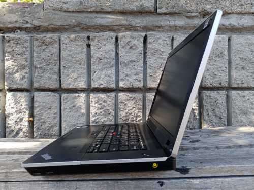 **HOT DEAL** Lenovo Thinkpad i3