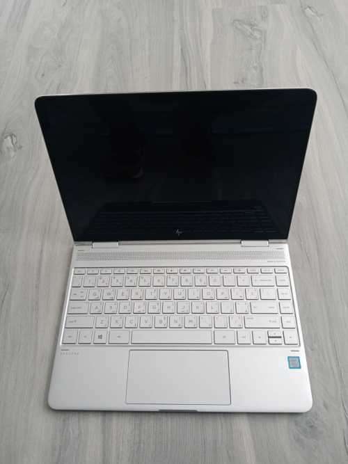 **READ AD** HP laptop i5-7th gen  Model number 13-w001nx