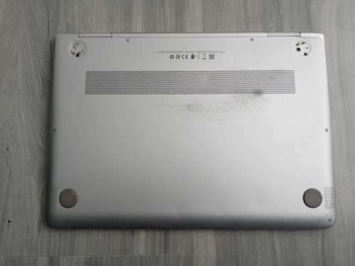 **READ AD** HP laptop i5-7th gen  Model number 13-w001nx