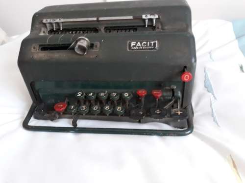 Collectors Broken Facit Calculator Model NEA1940`s.Made Sweden.Repairs RqdR 209.00 View scans