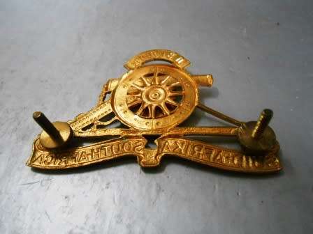 University of Cape Town Regiment Cap Badge *** Hard to Find ***