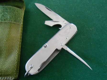SADF Knife  *** Note can not be shipped overseas ***