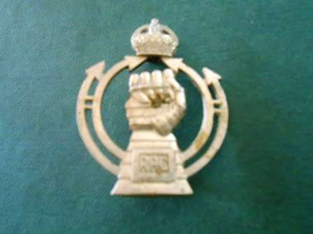 Royal Armour Corps Cap badge