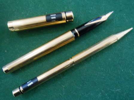 Sheaffer Targa 1005 Fountain Pen,& pencil Set