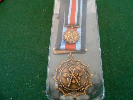 Military Merit Medal Set (Full Size and Miniature)