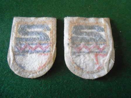 Pair 2 South African Infantry Cloth Flashes