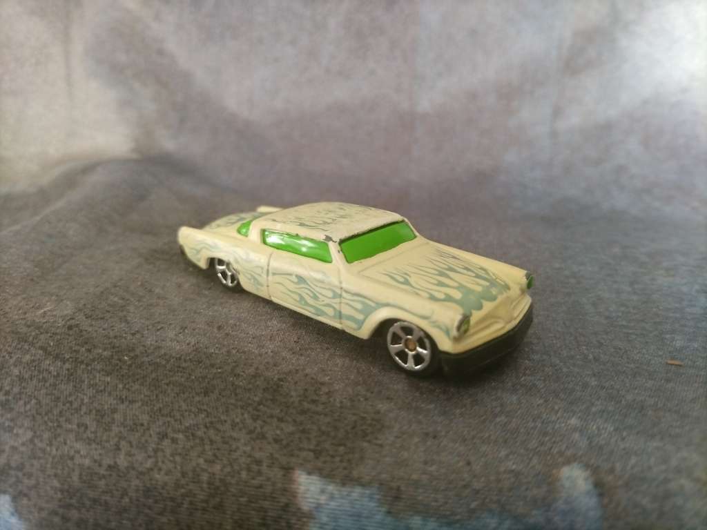 Vintage Cream and green hot rod