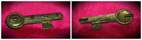 Unidentified Italian Military Badge - 62x20mm