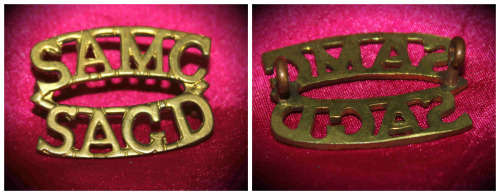 WW2 Vintage SOUTH AFRICA ARMY METAL SHOULDER TITLE BADGE 35x27mm