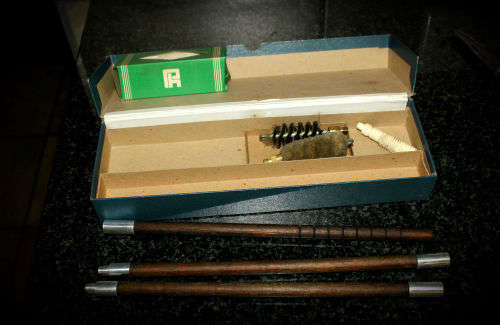 Shotgun cleaning kit