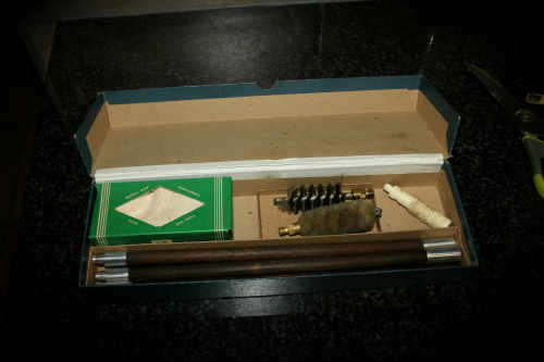 Shotgun cleaning kit