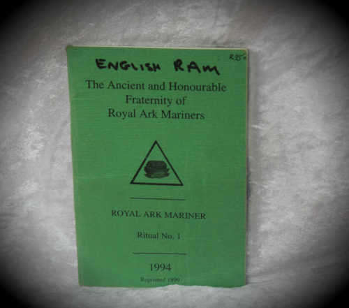 Masonic Royal Ark Mariner Apron 388x338mm and Ritual No 1 book