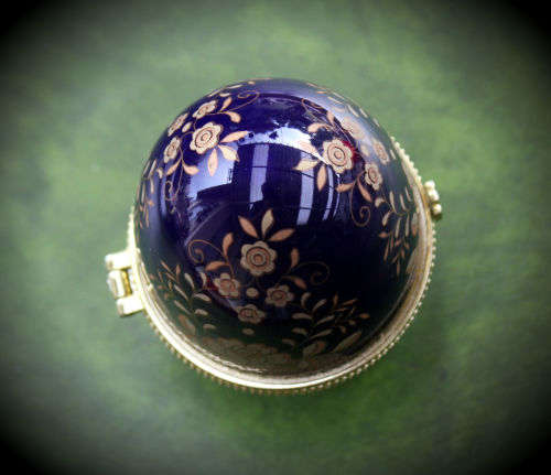 Cobalt and Gold Egg Shaped Trinket Box 104mmx60mm