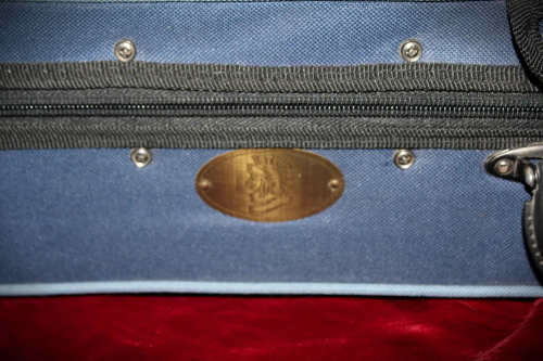 Stentor Student 1 Violin 4/4 (unused) with origanal case bow strap and Rosin