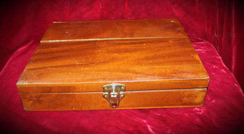 Vintage Masonic compass tool set in wooden box -(wood box need repairs) 73mmx370mmx350mm